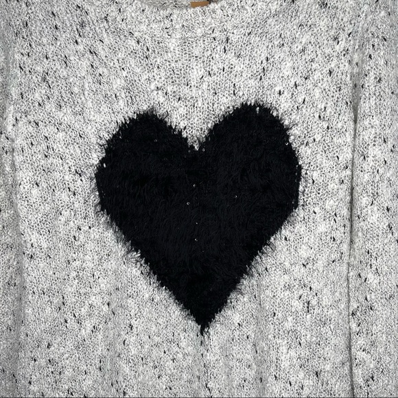 Molly Bracken Black and White Fuzzy Heart Crewneck Sweater NWOT - Picture 3 of 7